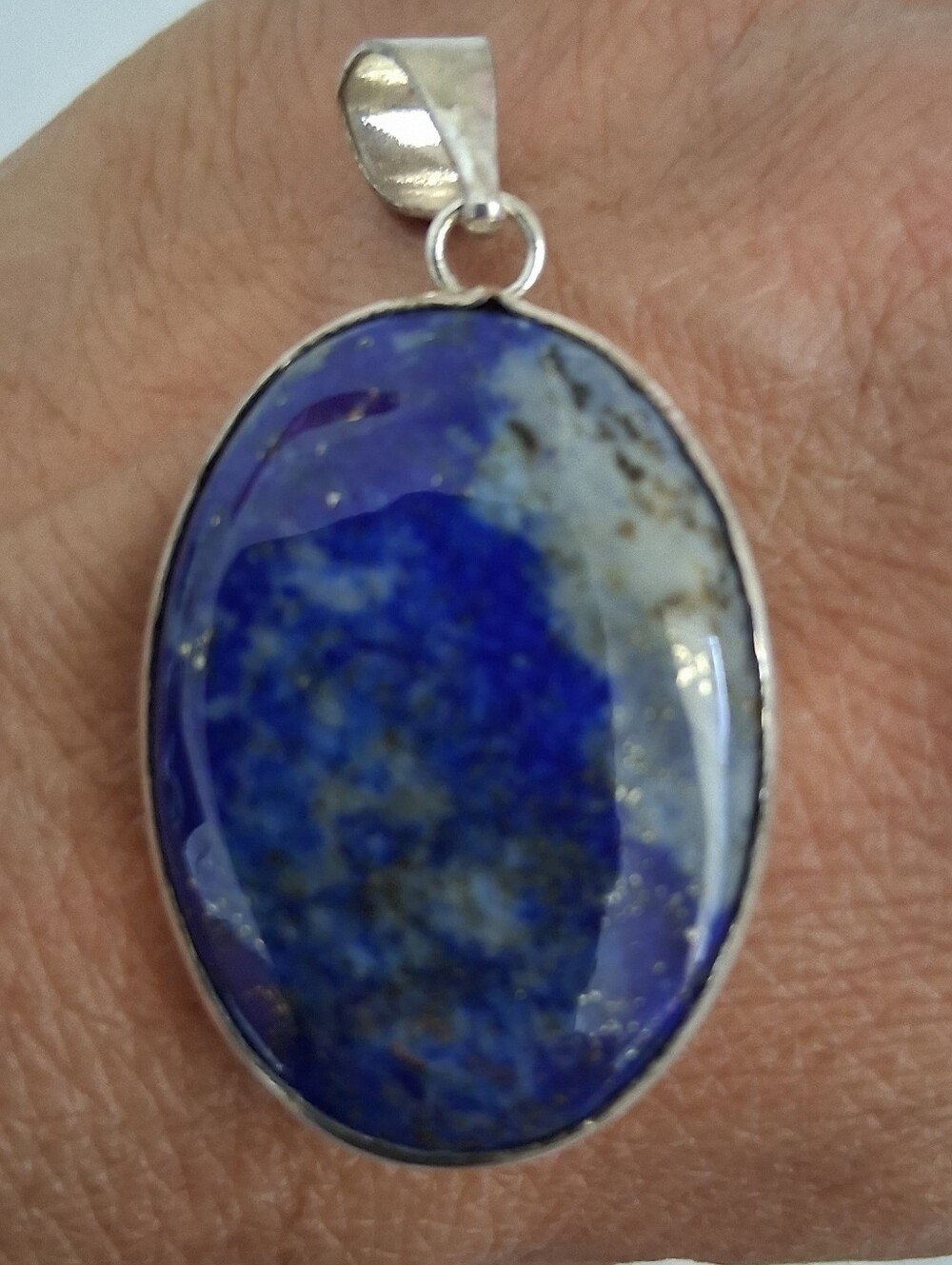 LAPIS LAZULI OVAL PENDANT